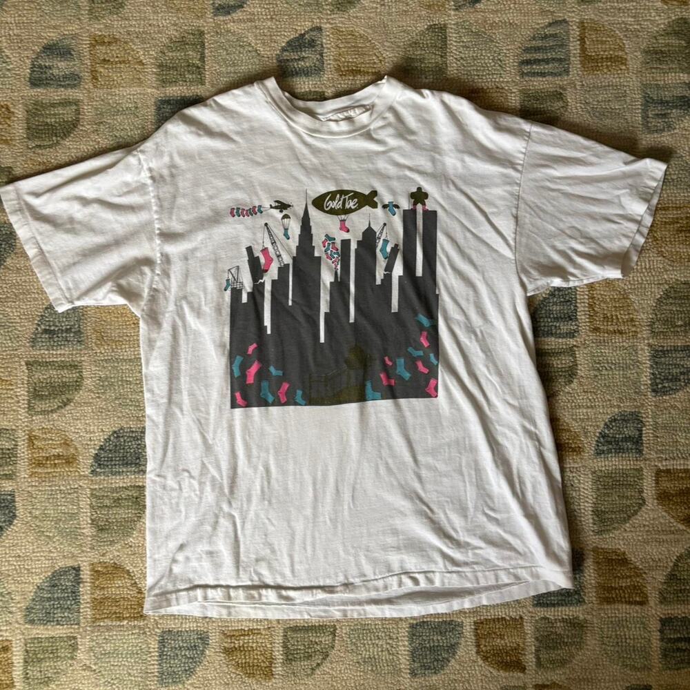 90s NYC Skyline Vintage Single Stitch Graphic Tee Gold Toe Advertisement Hanes